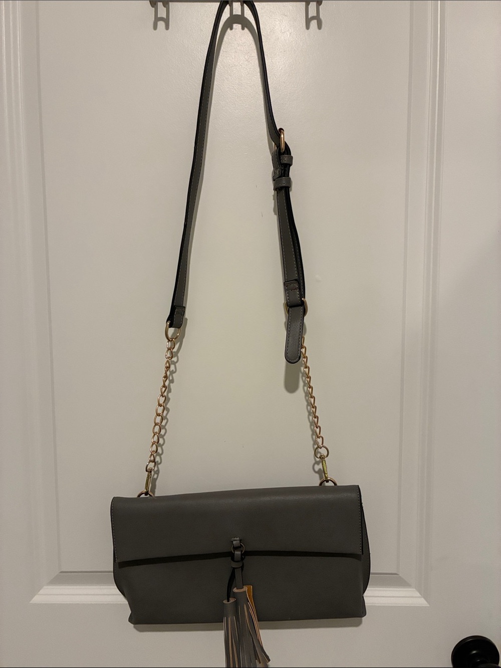 Sleek Gray Crossbody with Chain Strap and Tassel